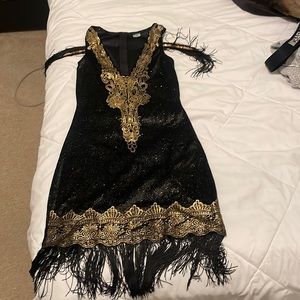 Flapper costume from spirit halloween